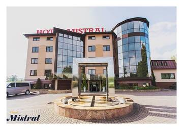 Фотографии Отель Hotel Mistral г. Марки (Польша) №2 Фото Отель Hotel Mistral г. Марки 2
